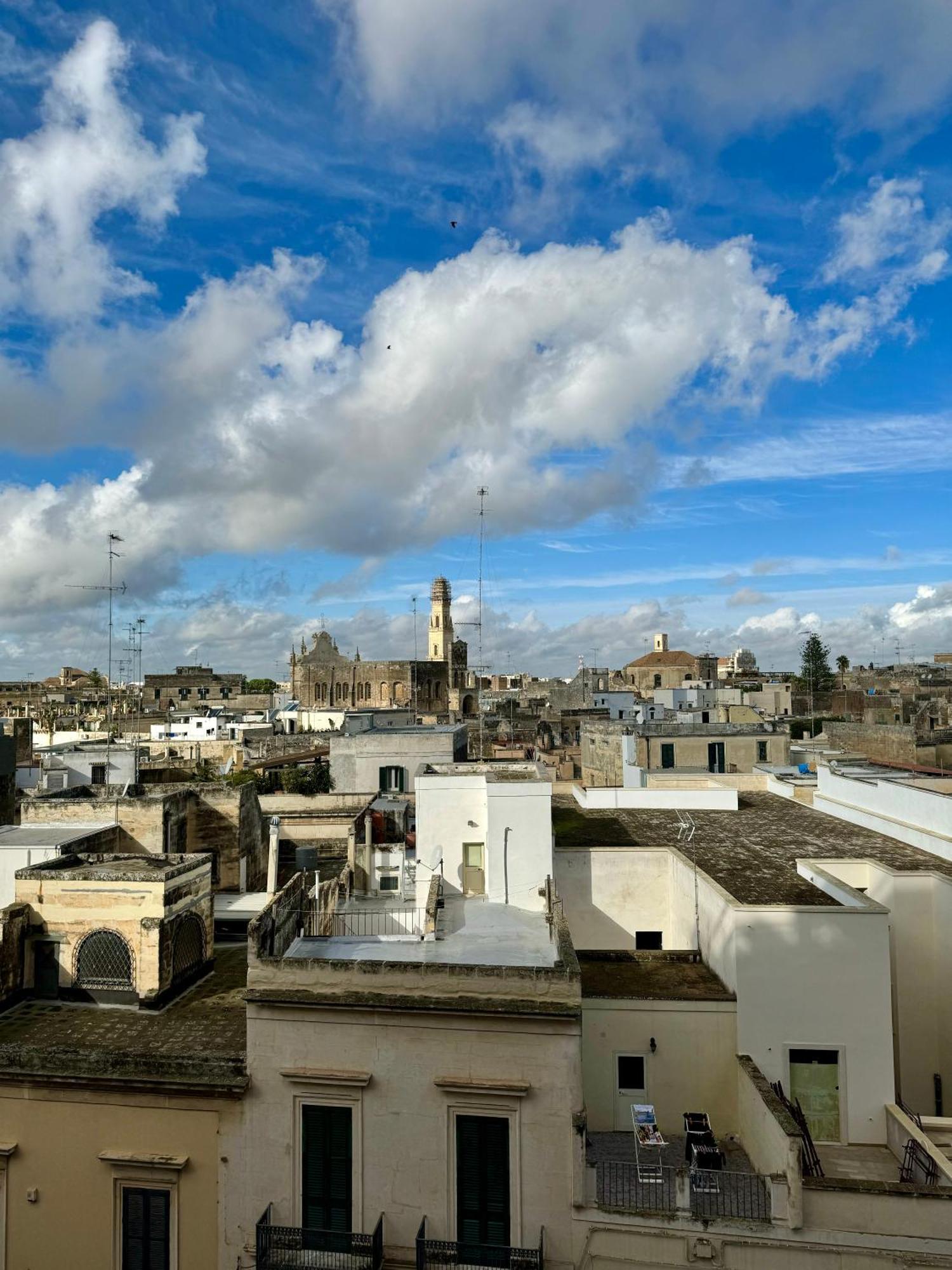 Appartement 4 Balconi House- Moderno A Lecce